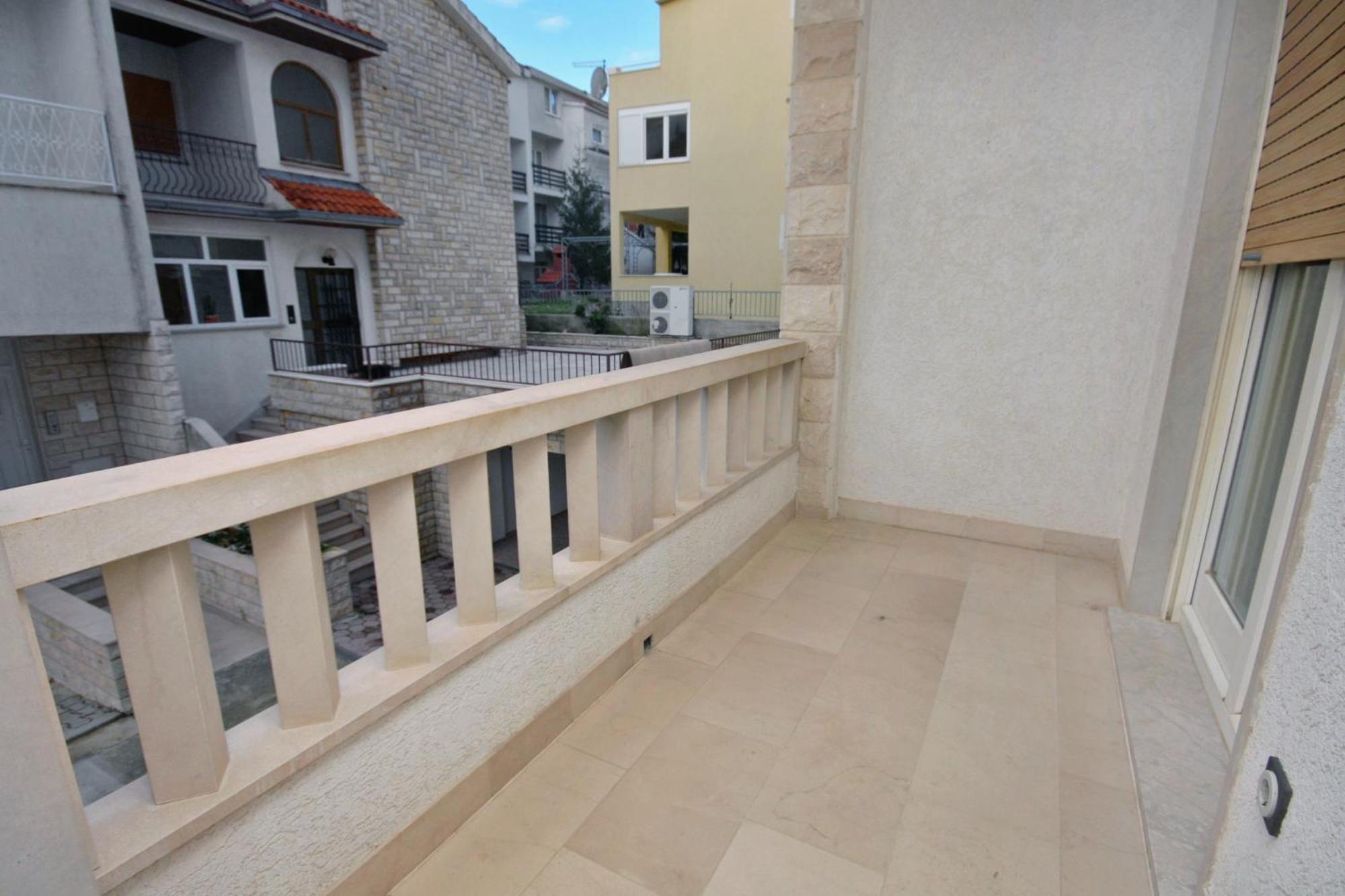 Apartments By The Sea Duce, Omis - 5973 Kültér fotó