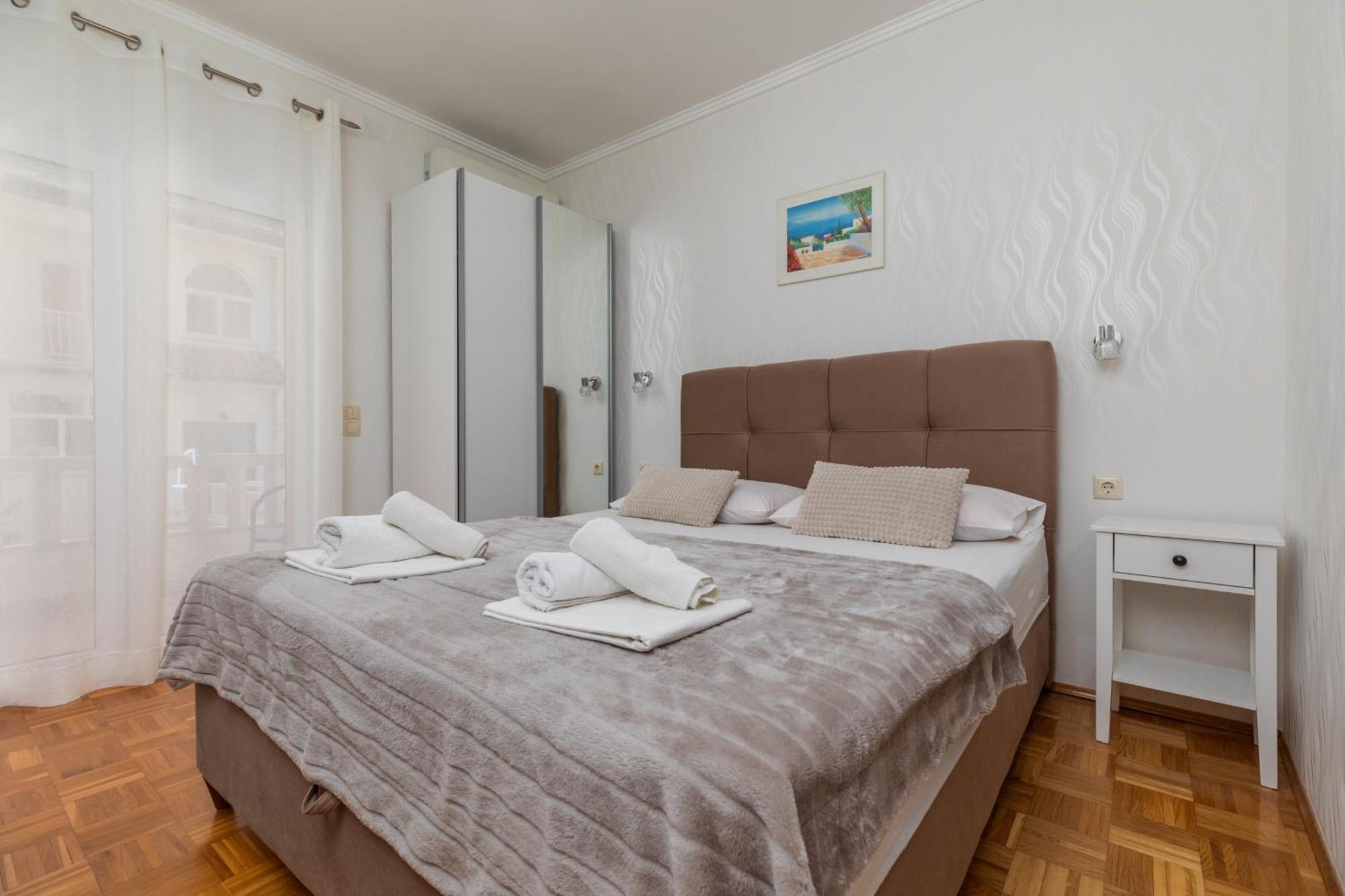 Apartments By The Sea Duce, Omis - 5973 Kültér fotó